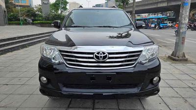 Bán xe Toyota Fortuner 2.7V sx 2013