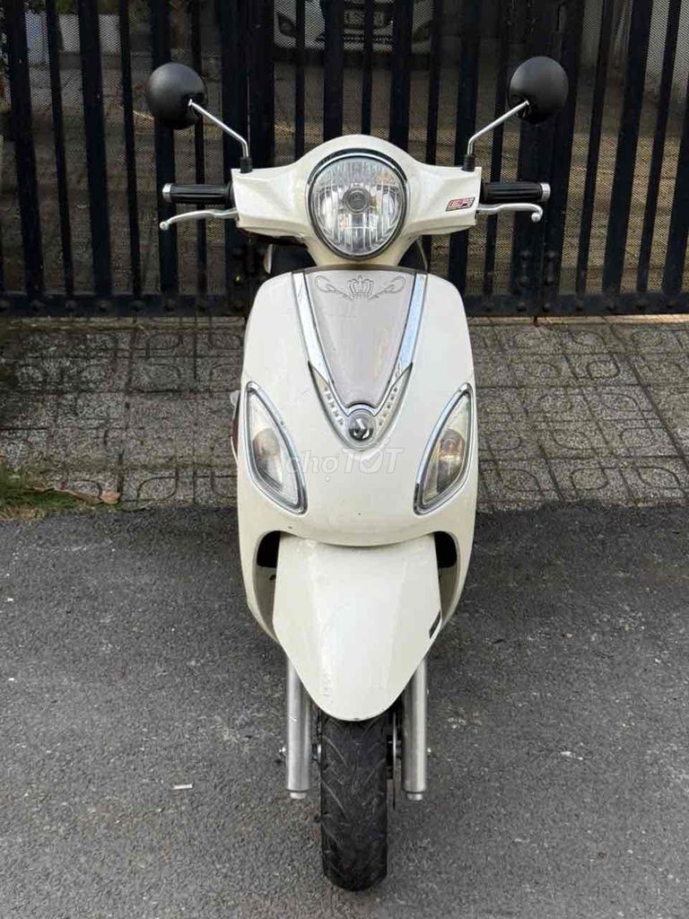 SYM Attila Venus 125 Trắng đẹp giấy tờ đầy đủ. Mua bán Xe máy tại Thành phố Thuận An Bình Dương được đăng bởi Nguyễn hảo hình 1