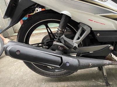 Xe bán. Mua bán Xe máy tại Thành phố Trà Vinh Trà Vinh được đăng bởi Lê Văn Đức