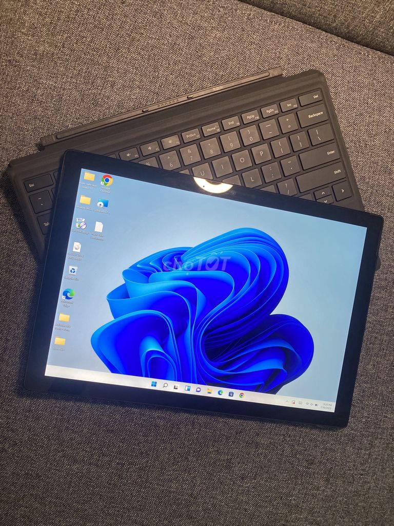 Surface Pro 7 i5-i7 /16gb, 256Gb máy đẹp pin trâu. Mua bán Laptop tại Quận Gò Vấp Tp Hồ Chí Minh được đăng bởi Linh Surface Bảo Bảo hình 3