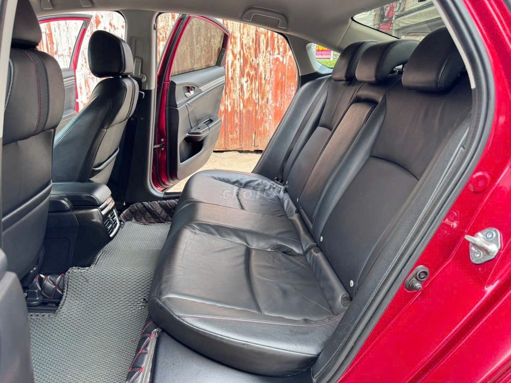 Honda Civic RS Đỏ. Mua bán Ô tô tại Thành phố Thủ Đức Tp Hồ Chí Minh được đăng bởi Nguyễn Thưởngka hình 13