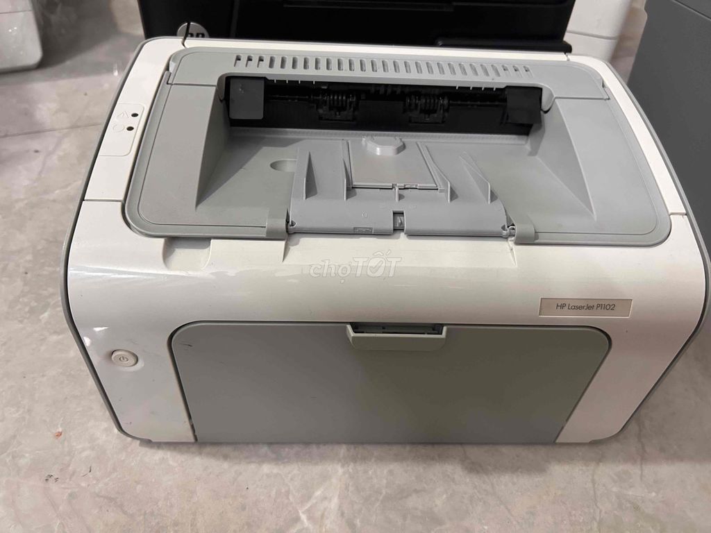 Máy in laser HP LaserJet P1102 kèm mực mới. Mua bán Đồ dùng văn phòng tại Thành phố Thủ Dầu Một Bình Dương được đăng bởi máy in cũ giá rẻ hình 1