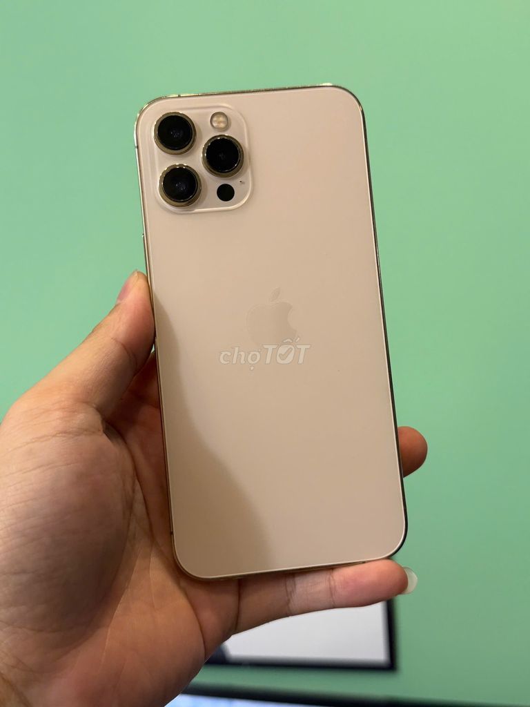 💦iphone 12 pro max quốc tế 128gb màn zin chấm nhỏ. Mua bán Điện thoại tại Quận Thanh Xuân Hà Nội được đăng bởi Thành Vũ Mobile hình 1