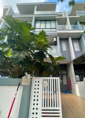 Rent · 4 bd · 100 м² · Quận Hải Châu, ул. Đường Nguyễn Tất Thành