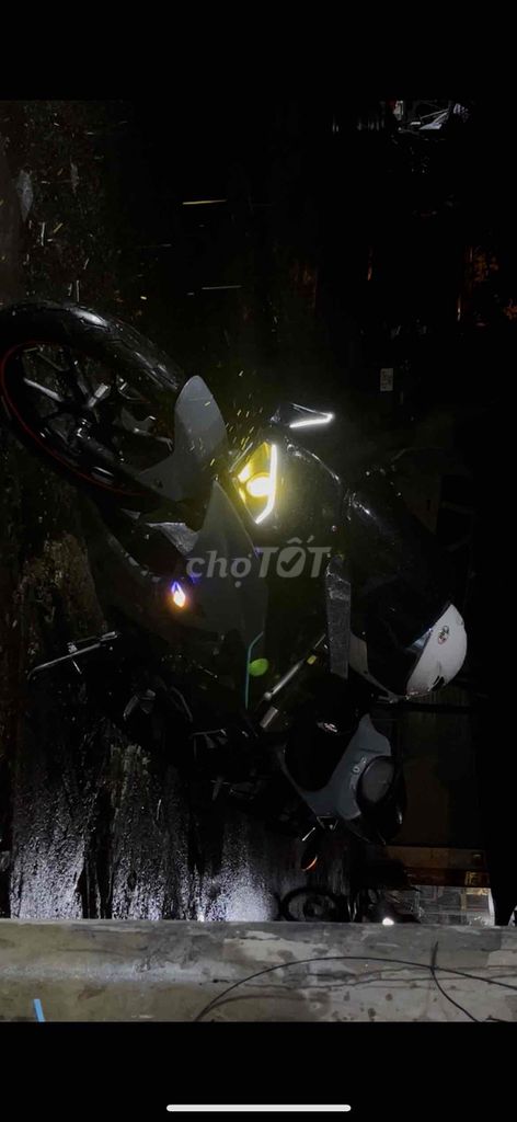 cần bán GSXR 150 đã lên kha khá đồ chơi ạ. Mua bán Xe máy tại Quận Hà Đông Hà Nội được đăng bởi Huy Duck hình 2