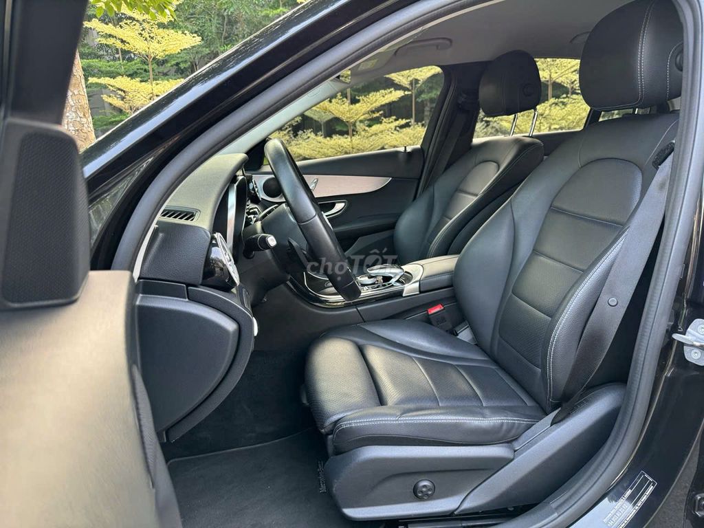 Mercedes Benz 2020 C180 - 50000 km. Mua bán Ô tô tại Quận Thanh Xuân Hà Nội được đăng bởi Nguyễn Tuấn Hoàng hình 14
