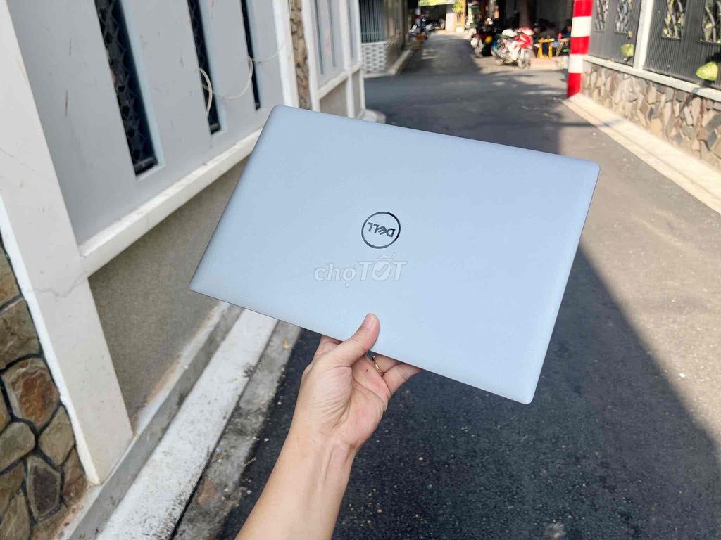 🇺🇸Dell Latitude 5330 Core i7-1265U/Ram 32Gb/new 99%. Mua bán Laptop tại Quận Ninh Kiều Cần Thơ được đăng bởi Nguyễn Thị Mol hình 1