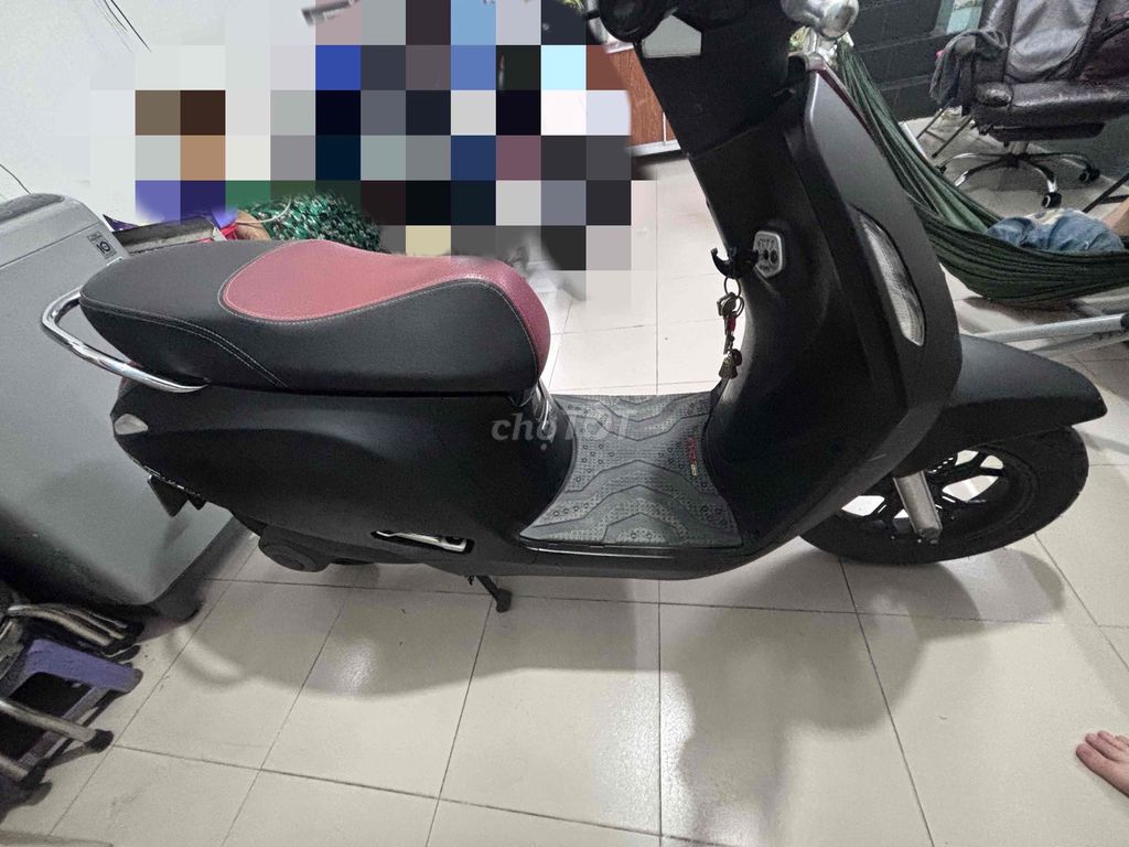 Электрический скутер VinFast Evo200, черный, 7500 км