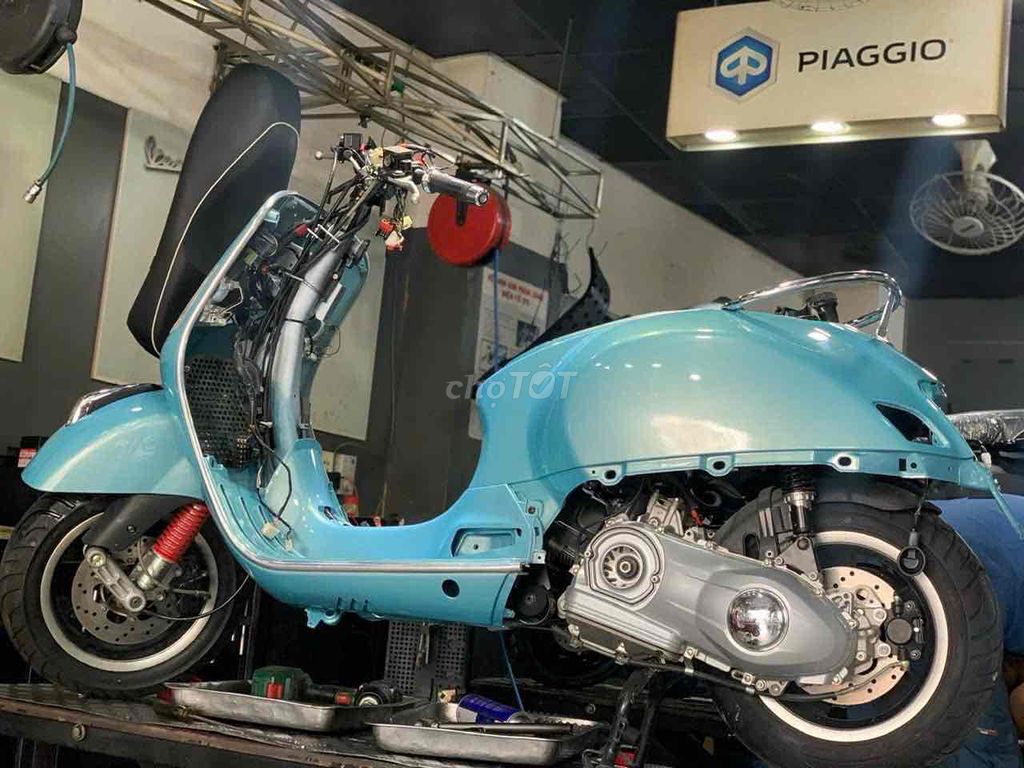 SƠN / BÃO DƯỠNG VESPA PIAGGIO GIÁ GỐC