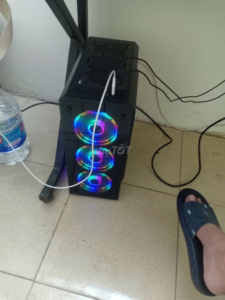 Dell i3-10100 8GB RX 570 Đen. Mua bán Máy tính để bàn tại Quận Cầu Giấy Hà Nội được đăng bởi Cuong Nguyen hình 1