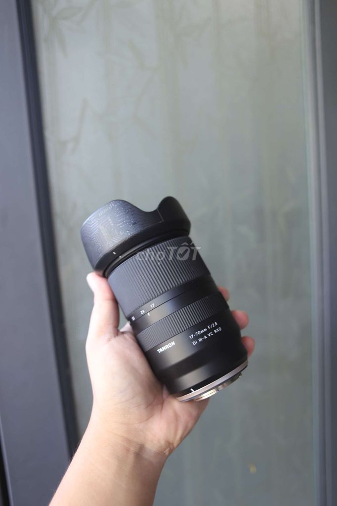 Ống kính Tamron 17-70mm F/2.8. Mua bán Máy ảnh, Máy quay tại Thành phố Nha Trang Khánh Hòa được đăng bởi Vũ Lê Quang hình 1