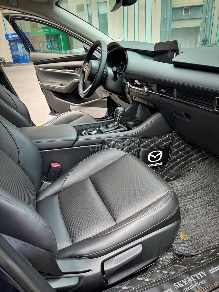 Mazda 3 luxury 2025 số tự động xe đẹp. Mua bán Ô tô tại Quận Gò Vấp Tp Hồ Chí Minh được đăng bởi Quang hình 4