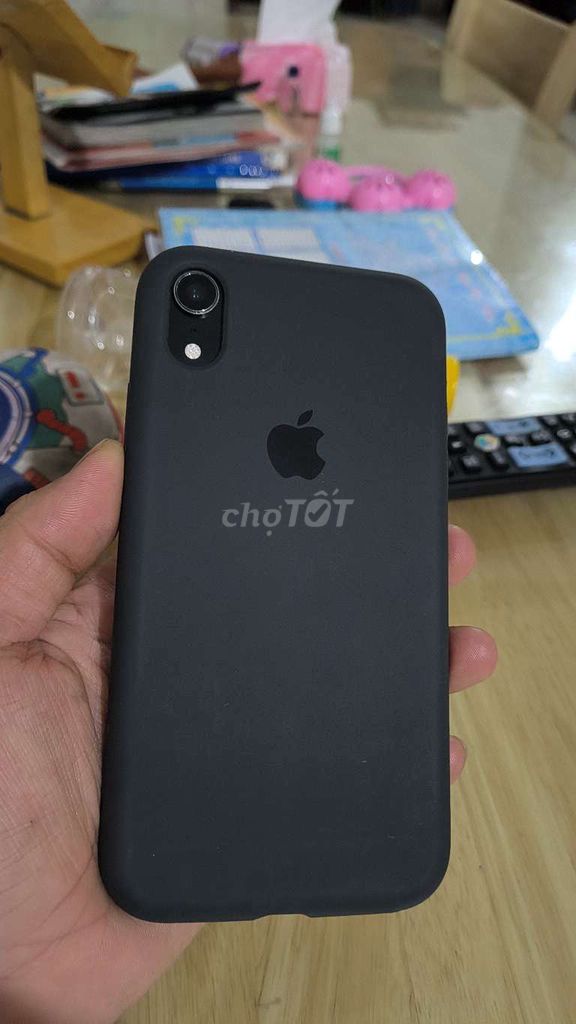 Apple iPhone Xr 64GB Đen Nguyên zin. Mua bán Điện thoại tại Thành phố Buôn Ma Thuột Đắk Lắk được đăng bởi Nguyễn Thành hình 1