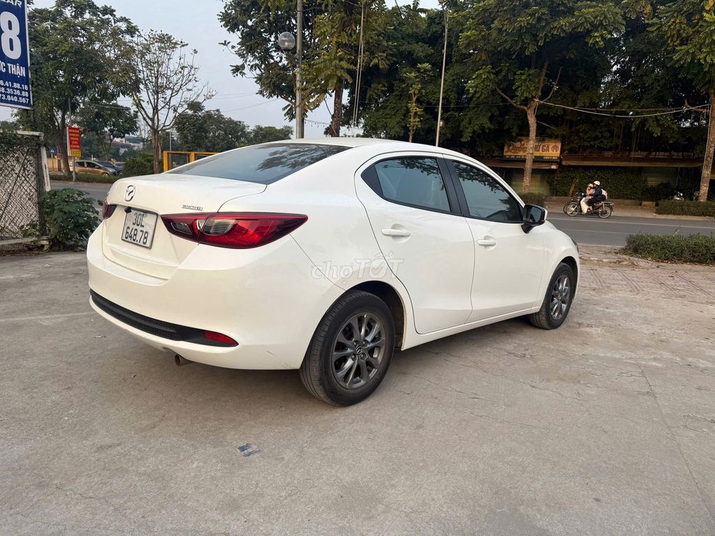 Mazda 2 AT sản xuất 2024, sơn nguyên bản 99%. Mua bán Ô tô tại Quận Long Biên Hà Nội được đăng bởi Long Biên Cars hình 4