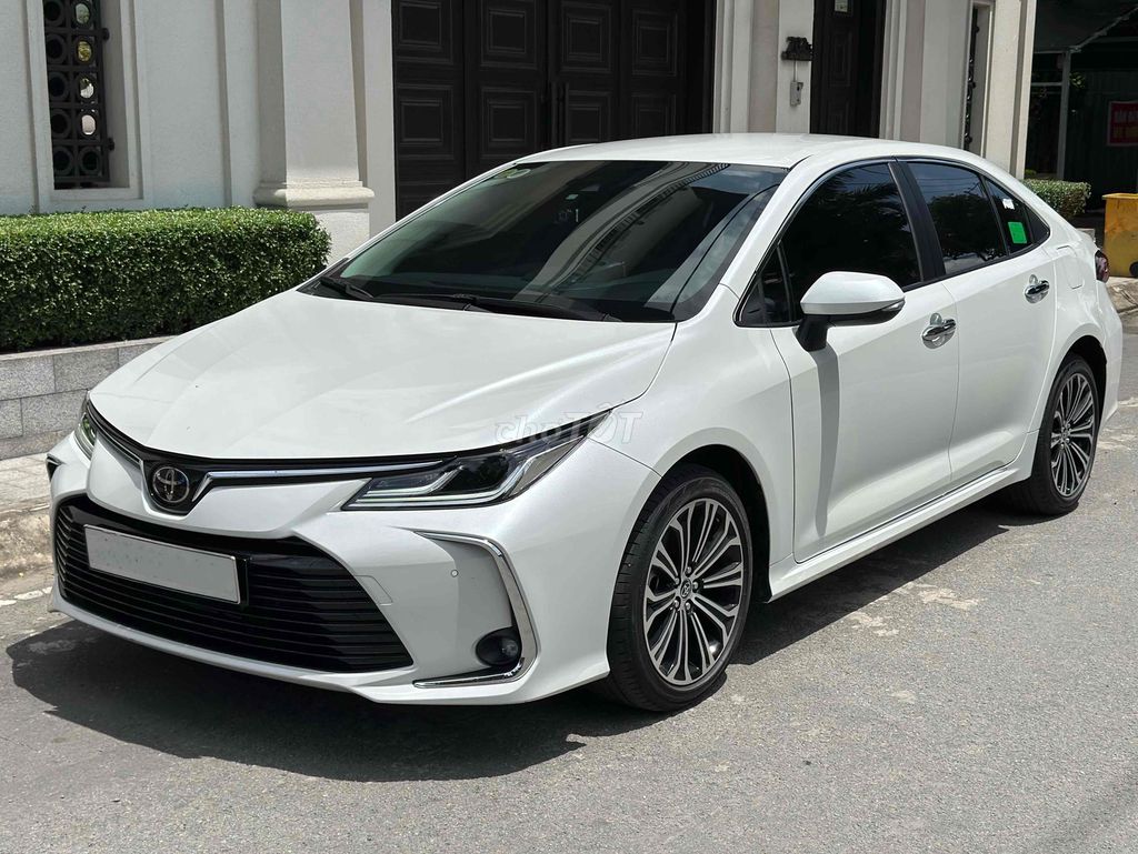 Toyota Corolla Altis 2022 1.8 V - 15000 km. Mua bán Ô tô tại Quận 12 Tp Hồ Chí Minh được đăng bởi F2Auto hình 2