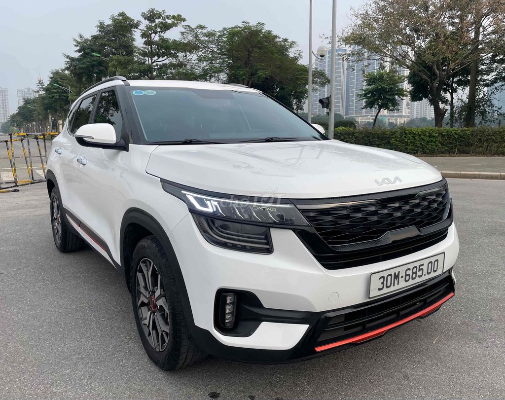 Kia Seltos 1.4 Premium Xline sx 2024 - màu Trắng.. Mua bán Ô tô tại Quận Cầu Giấy Hà Nội được đăng bởi CHỢ ÔTÔ CẦU GIẤY hình 1