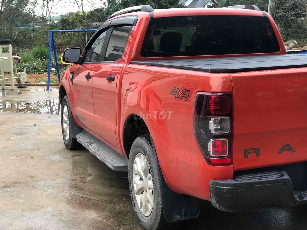 Ford Ranger 2015 Wildtrak 3.2 4x4 AT - 15000 km