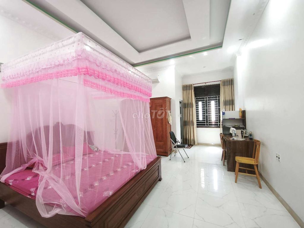 Spacious 4-bedroom house with an elevator on Trần Nguyên Đán — photo 6