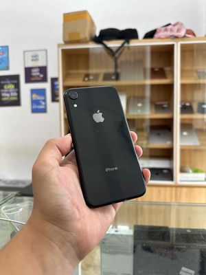 iPhone XR lock 64G zin all Full CN. Mua bán Điện thoại tại Quận Đống Đa Hà Nội được đăng bởi  HT Mobie Trả góp nợ xáu bao duyệt