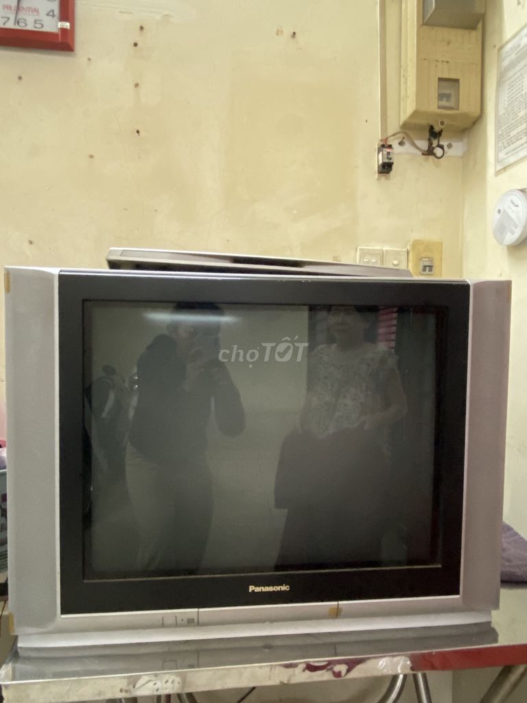 Tivi Panasonic 43 inches. Mua bán Tivi, Âm thanh tại Quận 10 Tp Hồ Chí Minh được đăng bởi LINH TUYET LAI hình 1