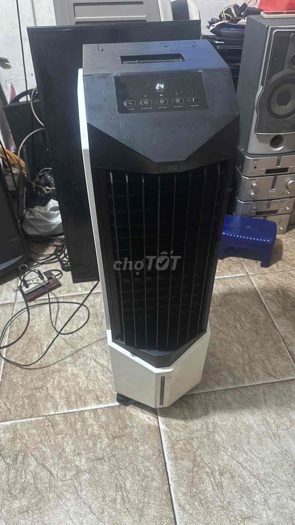 Quạt hoi nước BOSS 102 còn chạy tốt đẹp như hình