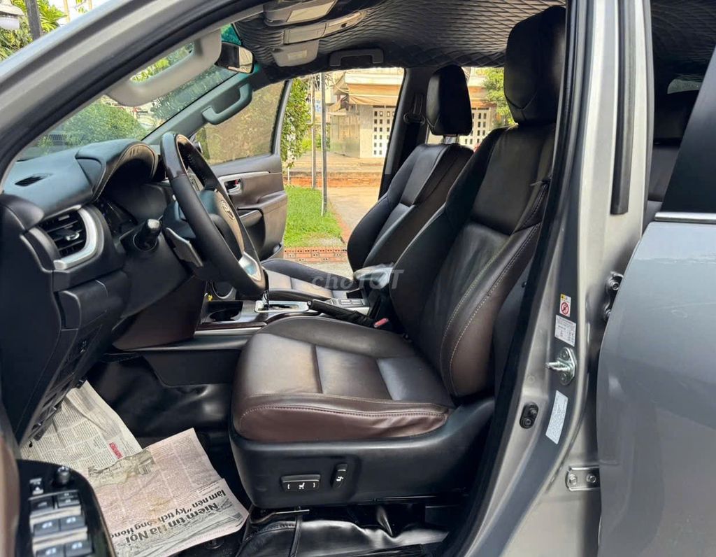 Toyota Fortuner 2018 Xăng Tự động Bạc. Mua bán Ô tô tại Thành phố Biên Hòa Đồng Nai được đăng bởi Nguyễn Thưởngka hình 10