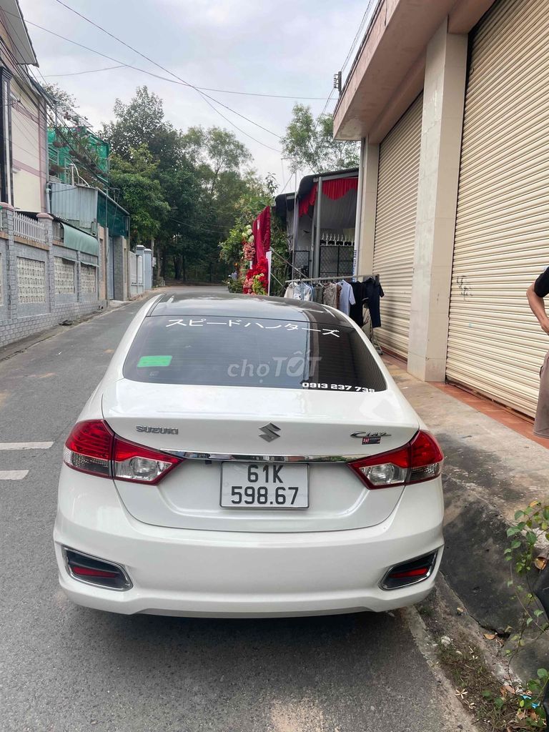 Suzuki Ciaz 2019 1.4 AT - 92000 km. Mua bán Ô tô tại Thành phố Thủ Dầu Một Bình Dương được đăng bởi ThắngLê hình 6