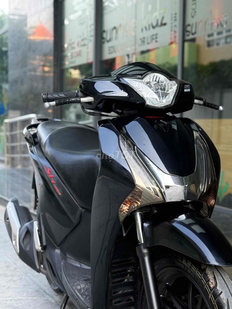Sh 125i smartkey Đen Sport máy nguyên xe Chất 29E2. Mua bán Xe máy tại Quận Ba Đình Hà Nội được đăng bởi Xe Máy Nam Thi hình 11