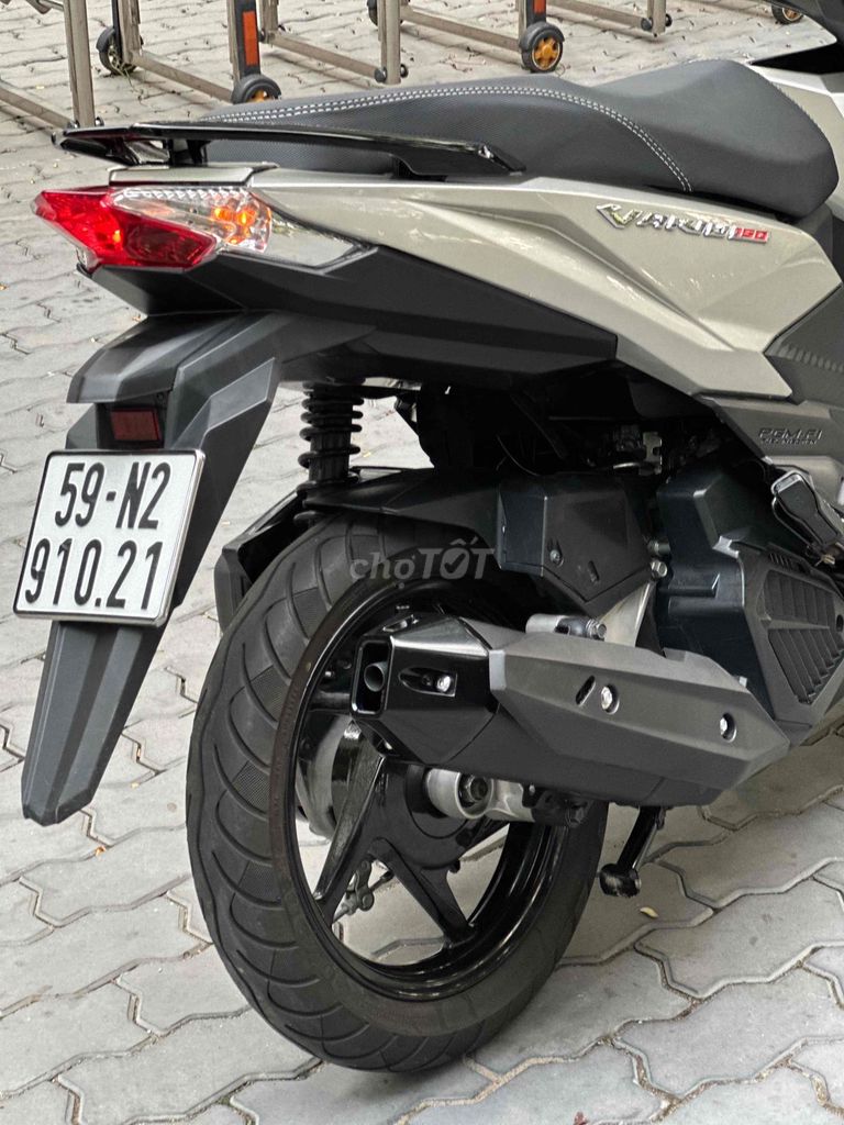 Honda Vario 150 2017 с бронзовым перламутром