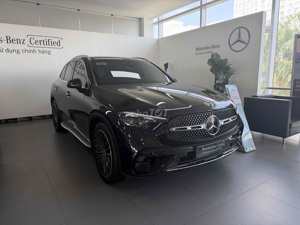 Mercedes GLC 300 Siêu lướt chính hãng còn bảo hanh. Mua bán Ô tô tại Quận 7 Tp Hồ Chí Minh được đăng bởi Huy Huỳnh hình 2