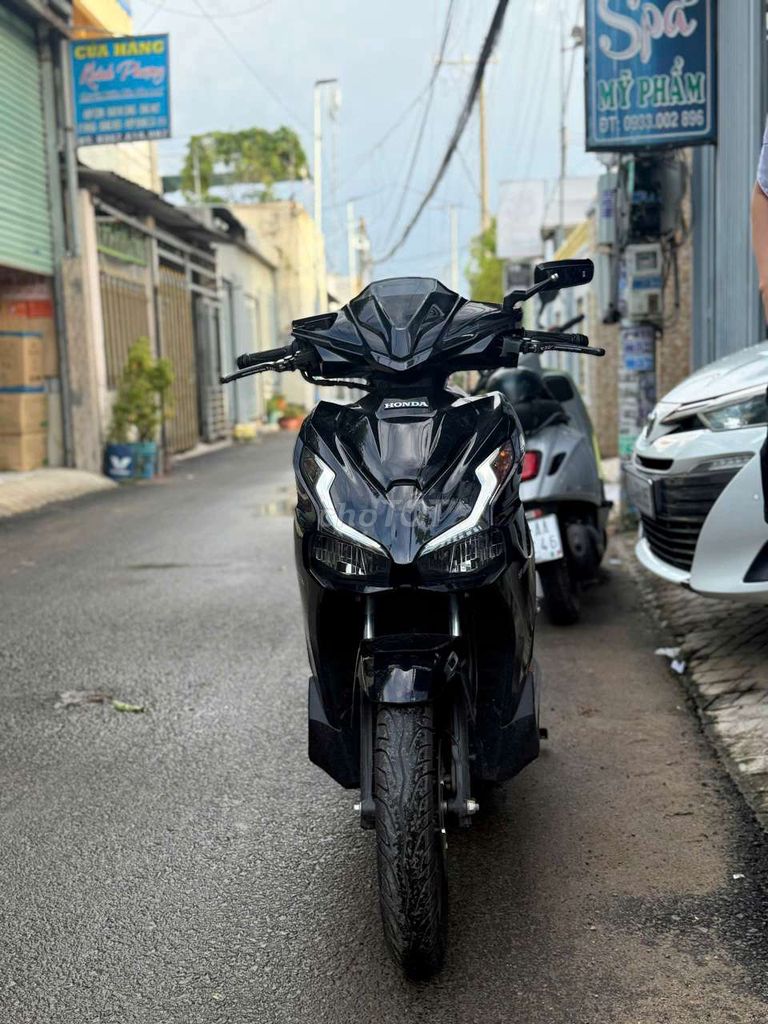 Air blade 160i 2025 bạc đen 98%. Mua bán Xe máy tại Huyện Long Điền Bà Rịa - Vũng Tàu được đăng bởi Tuấn hình 4