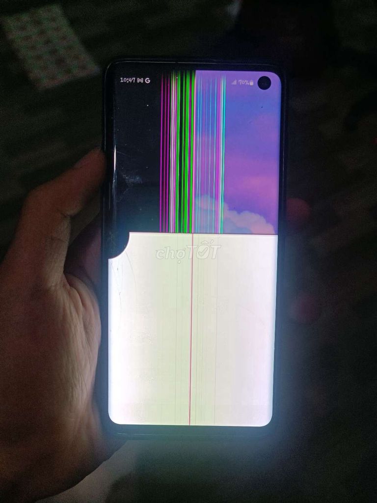 Samsung Galaxy S10 hư màn. Mua bán Điện thoại tại Thành phố Thuận An Bình Dương được đăng bởi Phạm Tuấn Kiệt  hình 1