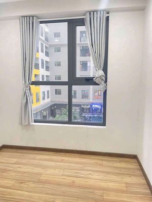 bán bcons plaza 2pn2wc giá rẻ, sẵn hợp đồng thuê