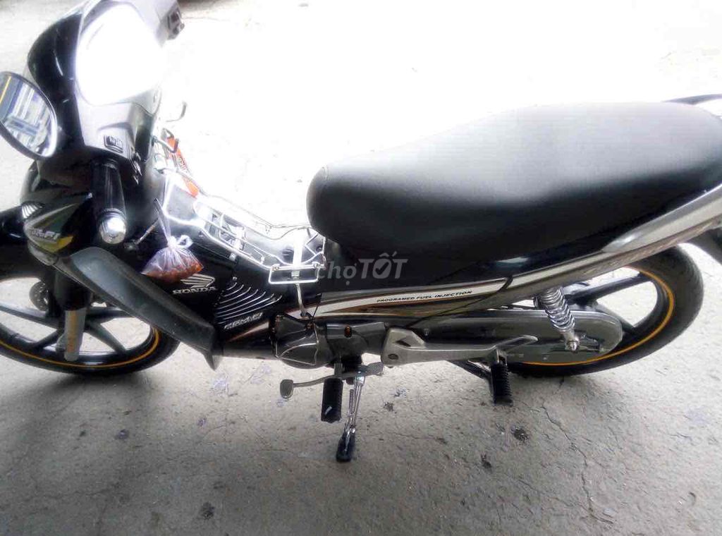 Thanh lý xe Fitrueneo FI125. Mua bán Xe máy tại Quận Phú Nhuận Tp Hồ Chí Minh được đăng bởi Lê Bảo hình 2