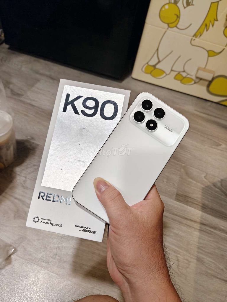Redmi K90(12/256)likenew fullbox có gl. Mua bán Điện thoại tại Quận 5 Tp Hồ Chí Minh được đăng bởi Strawberry Táo hình 1