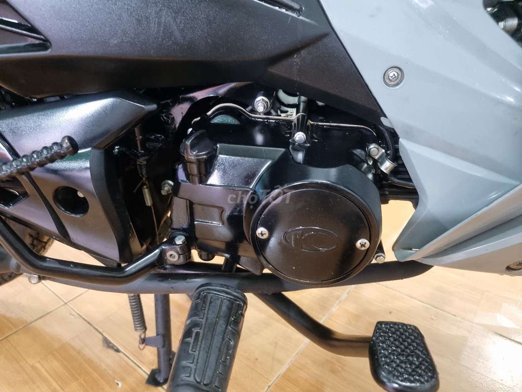 Kymco Visar màu Xám. Mua bán Xe máy tại Quận Ninh Kiều Cần Thơ được đăng bởi CHXM Trung Trưc  hình 9