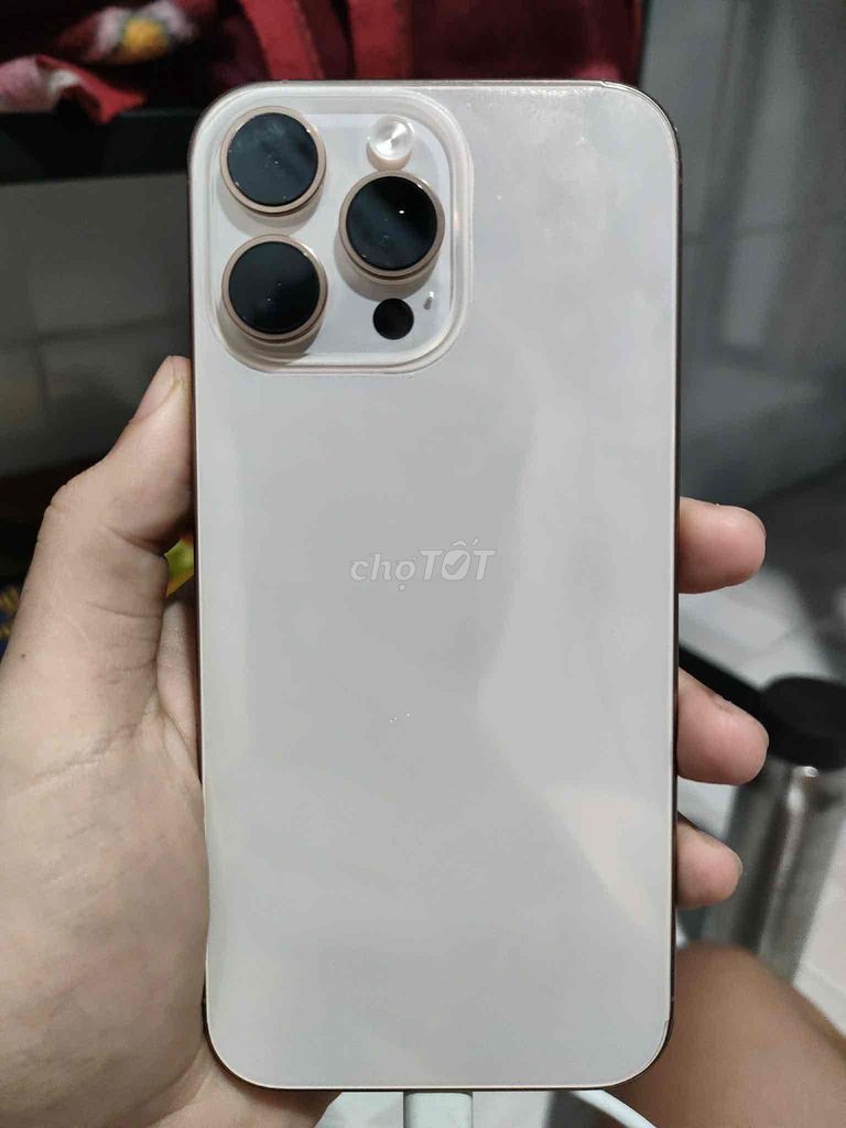 iPhone 16 Pro Max 256GB vang sa mac. Mua bán Điện thoại tại Thị xã Bến Cát Bình Dương được đăng bởi Monkey hình 1
