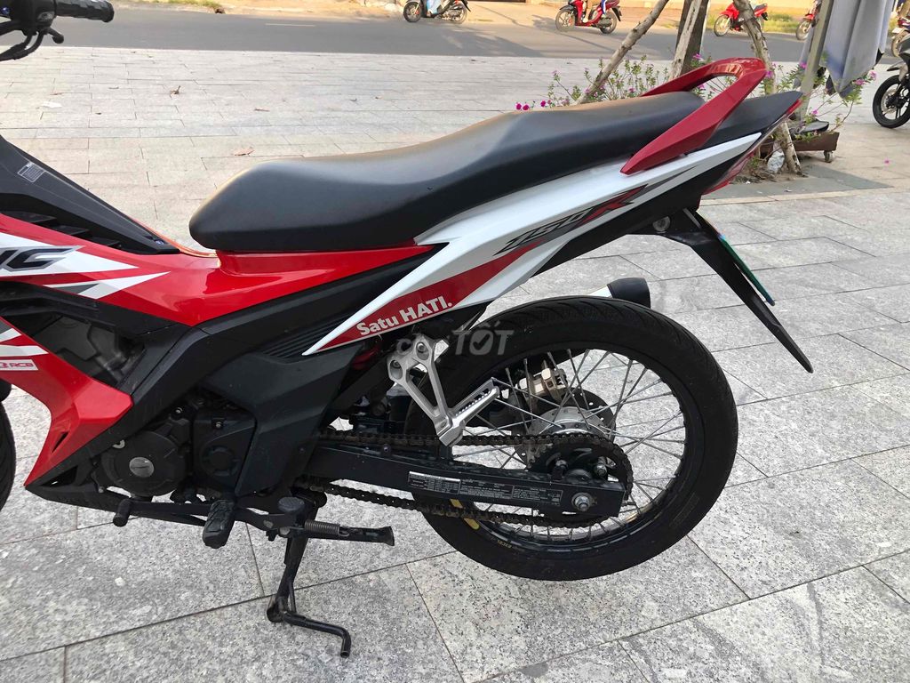 Honda Sonic 150 2019 Đỏ trắng. Mua bán Xe máy tại Quận Thốt Nốt Cần Thơ được đăng bởi Nguyễn Văn Hải hình 5