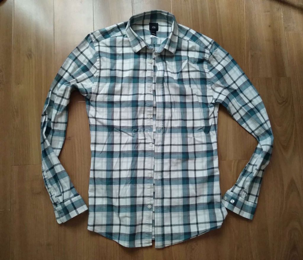 Áo sơ mi River Island Nam kẻ caro S. Mua bán Quần áo tại Quận Hoàn Kiếm Hà Nội được đăng bởi VTT hình 1