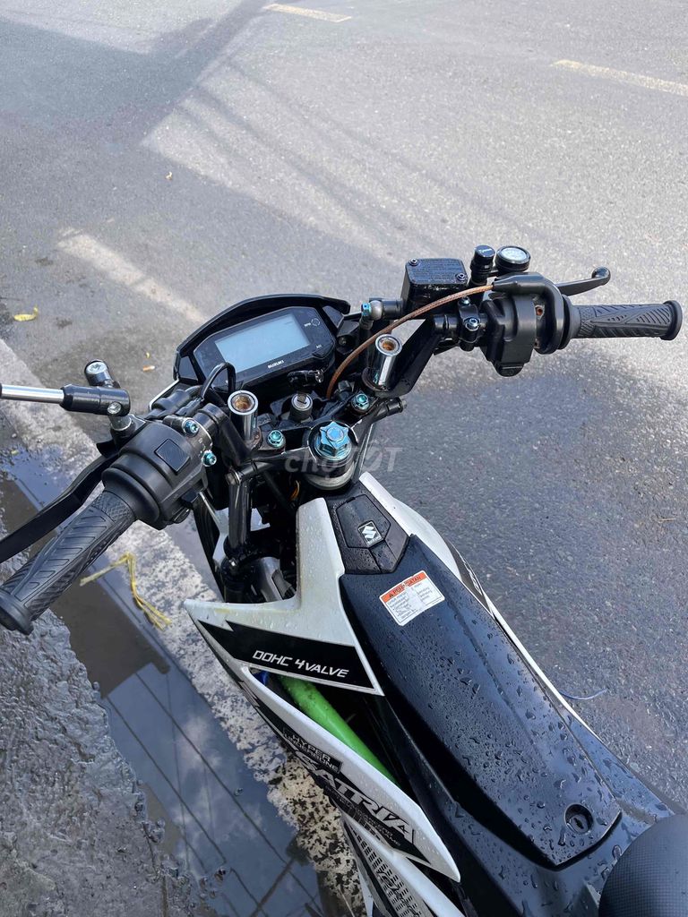 satria Fi 2019 trắng ngọc Trinh biển 65 máy êm ru. Mua bán Xe máy tại Quận Cái Răng Cần Thơ được đăng bởi Cầm Đồ Minh Tấn hình 6