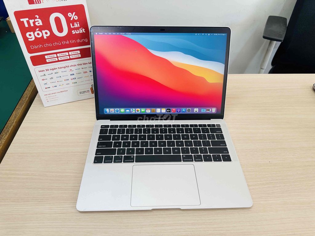 Apple MacBook Air 2019 i5 8GB/128GB. Mua bán Laptop tại Quận 1 Tp Hồ Chí Minh được đăng bởi khanh laptop hình 1