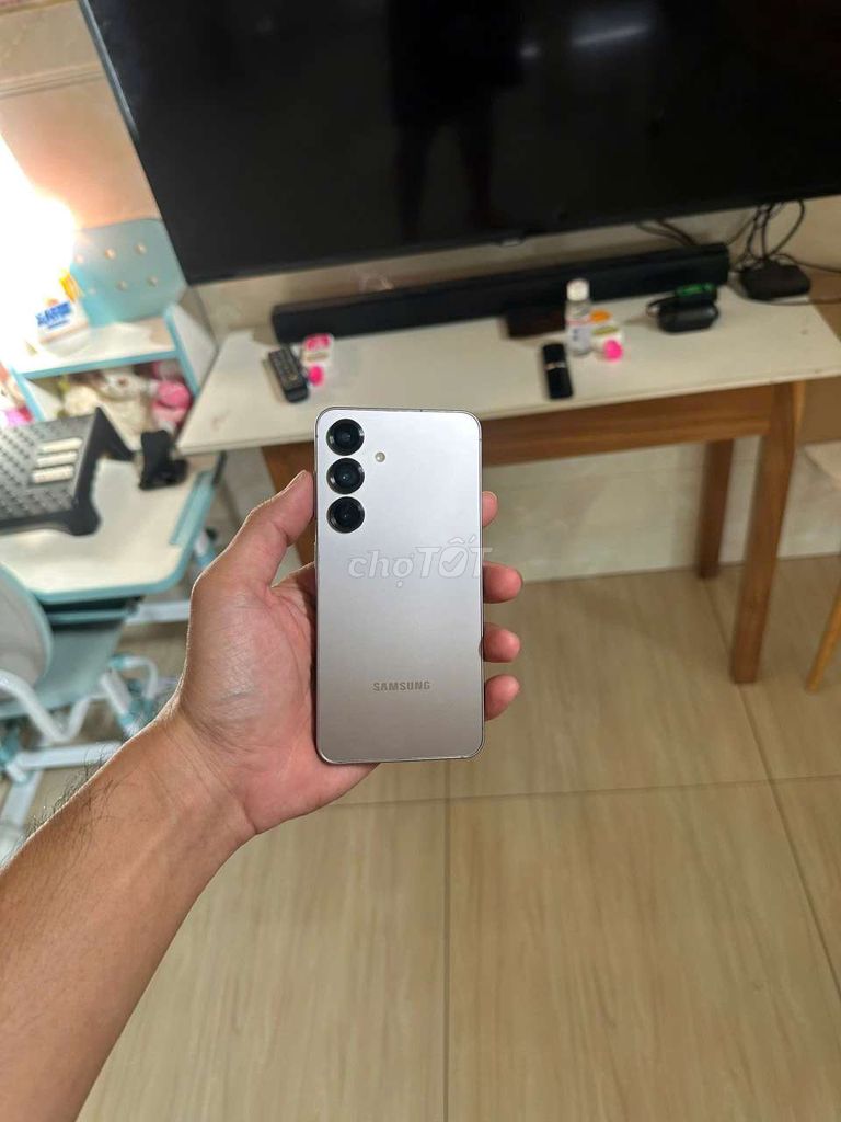 Samsung S25 12GB/256GB bán or gl. Mua bán Điện thoại tại Huyện Trảng Bom Đồng Nai được đăng bởi lê hùng hình 1