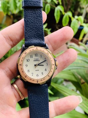 Đồng hồ pin Timex