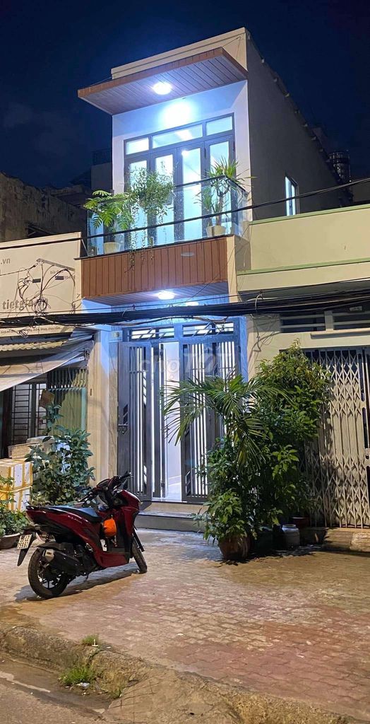 🏡 Bán nhà đẹp giá rẻ mặt tiền đg Phạm Hùng P9 Q8