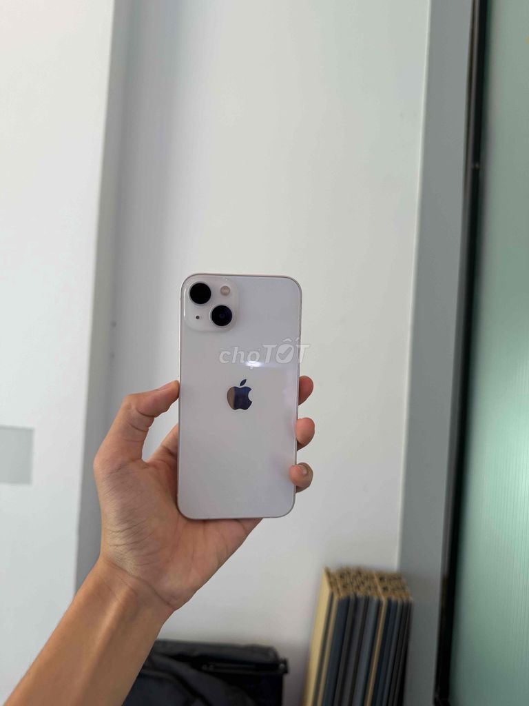 iPhone 13  Bạc Đã sử dụng. Mua bán Điện thoại tại Quận Lê Chân Hải Phòng được đăng bởi Nghiêm Thượng Mobile hình 1