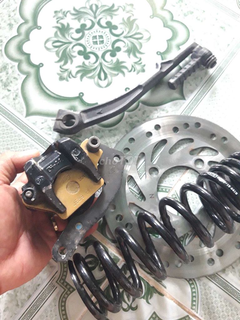 Phụ tùng Nissin Vario Kim loại Đen. Mua bán Phụ tùng xe tại Huyện Củ Chi Tp Hồ Chí Minh được đăng bởi dương hình 2