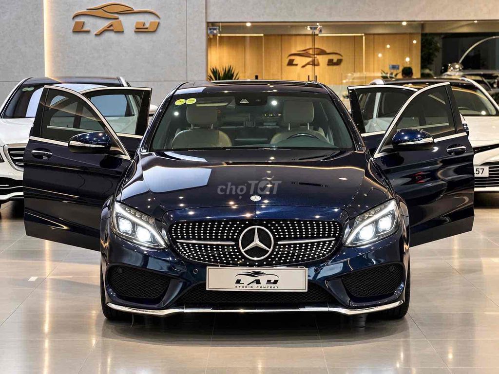 Мерседес-Бенц C250 AMG 2016 синий