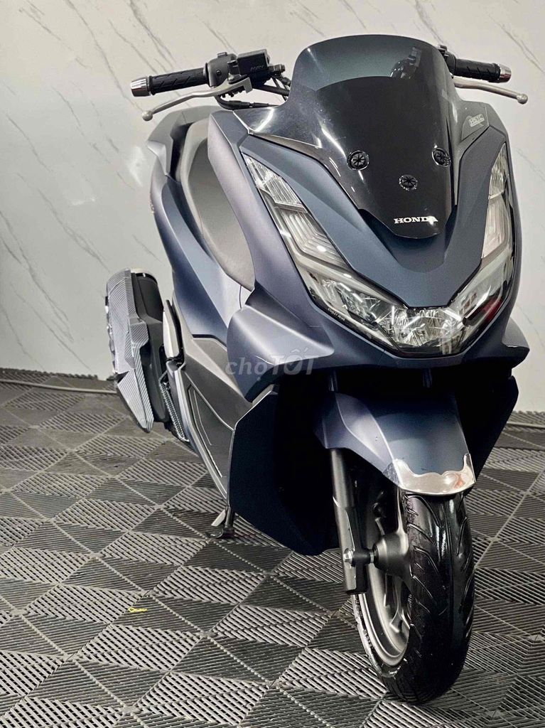 🔥PCX 160 ABS 2023 BSTP 9CHỦ 2600KM SIÊU LƯỚT🔥. Mua bán Xe máy tại Thành phố Thủ Đức Tp Hồ Chí Minh được đăng bởi Xe Máy Thủ Đức 413 hình 1