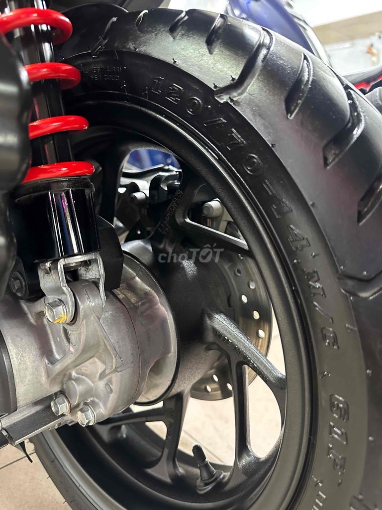 vario 160cc mua 2023 thắng ABS màu xám xi măng. Mua bán Xe máy tại Quận 8 Tp Hồ Chí Minh được đăng bởi A. Hải hình 6