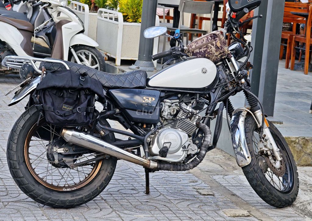 Bán nhanh Yamaha YB 125 chất,đẹp. Mua bán Xe máy tại Quận Cẩm Lệ Đà Nẵng được đăng bởi Hanoian hình 1